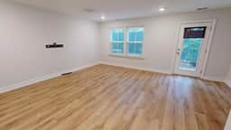 1242 Tice Lane