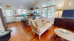 Champagne Cottage