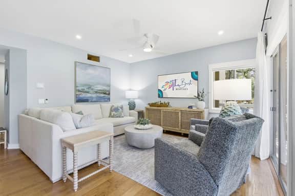 601 Barrington Park