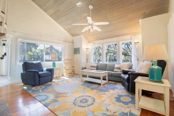 611 Magnolia - Stella Maris
