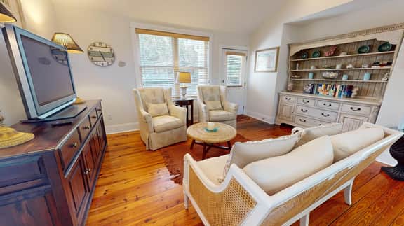 Champagne Cottage