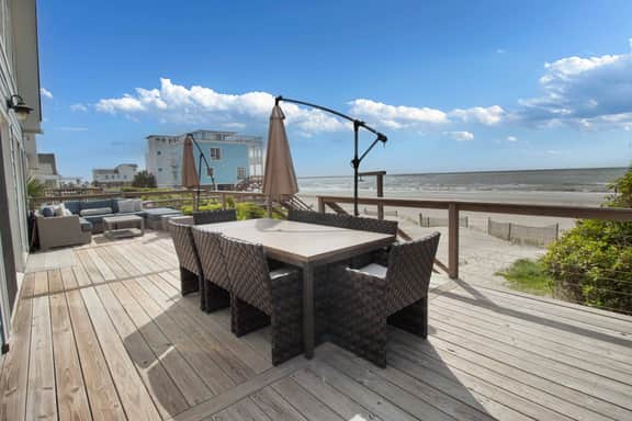 Oceanfront Nest