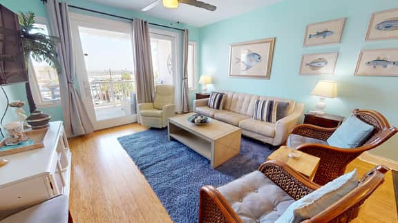 Pier Point Villas B202
