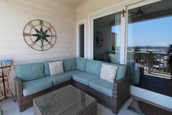 Pier Point Villas B202