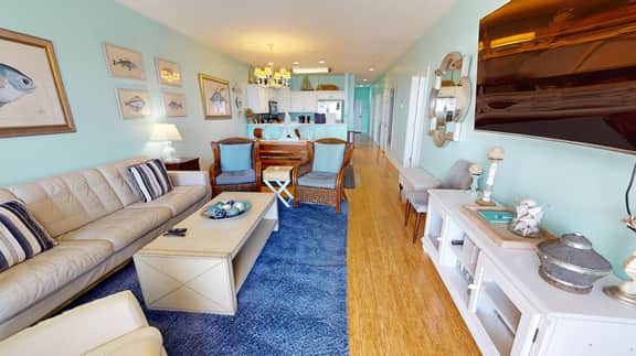 Pier Point Villas B202