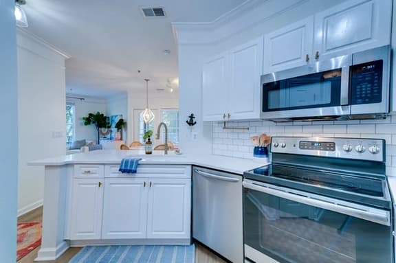 2012 Telfair Way